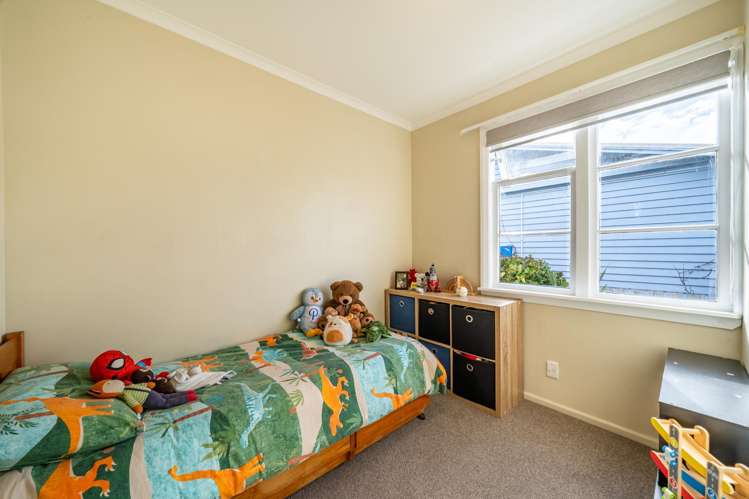 35 Royal Street Upper Hutt_15