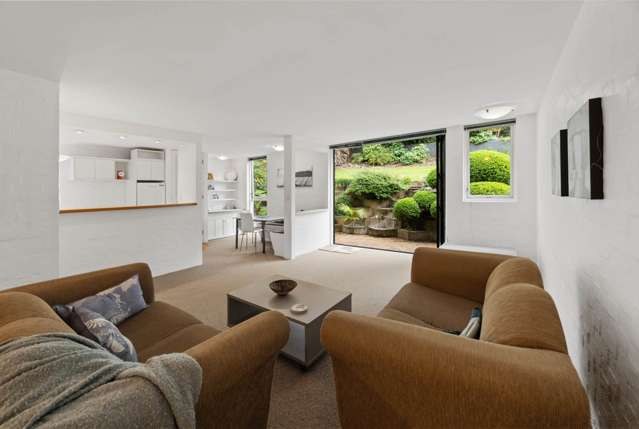 Affordable Do-Up Close to Mt Eden Village