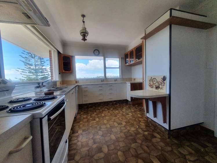 135 Coronation Road Hillcrest_4