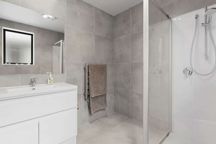 58 Seafarer Crescent Stanmore Bay_6