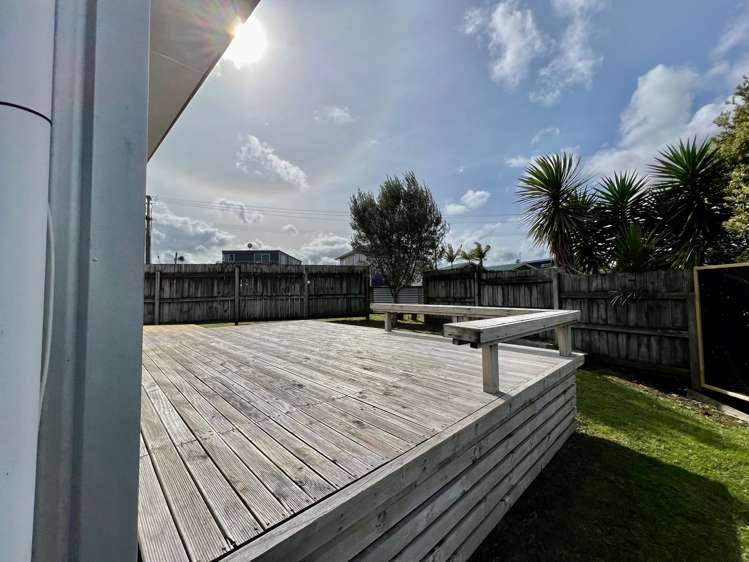 30 Manukau Road Raglan Town_18