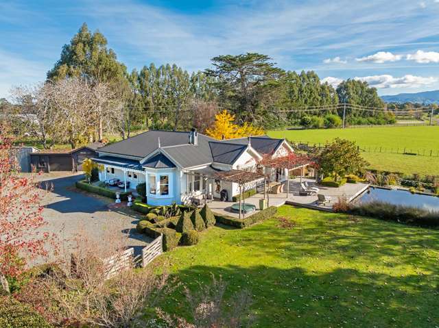 Two Dwelling Country Retreat