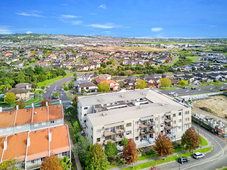 2/124 Stancombe Road_0