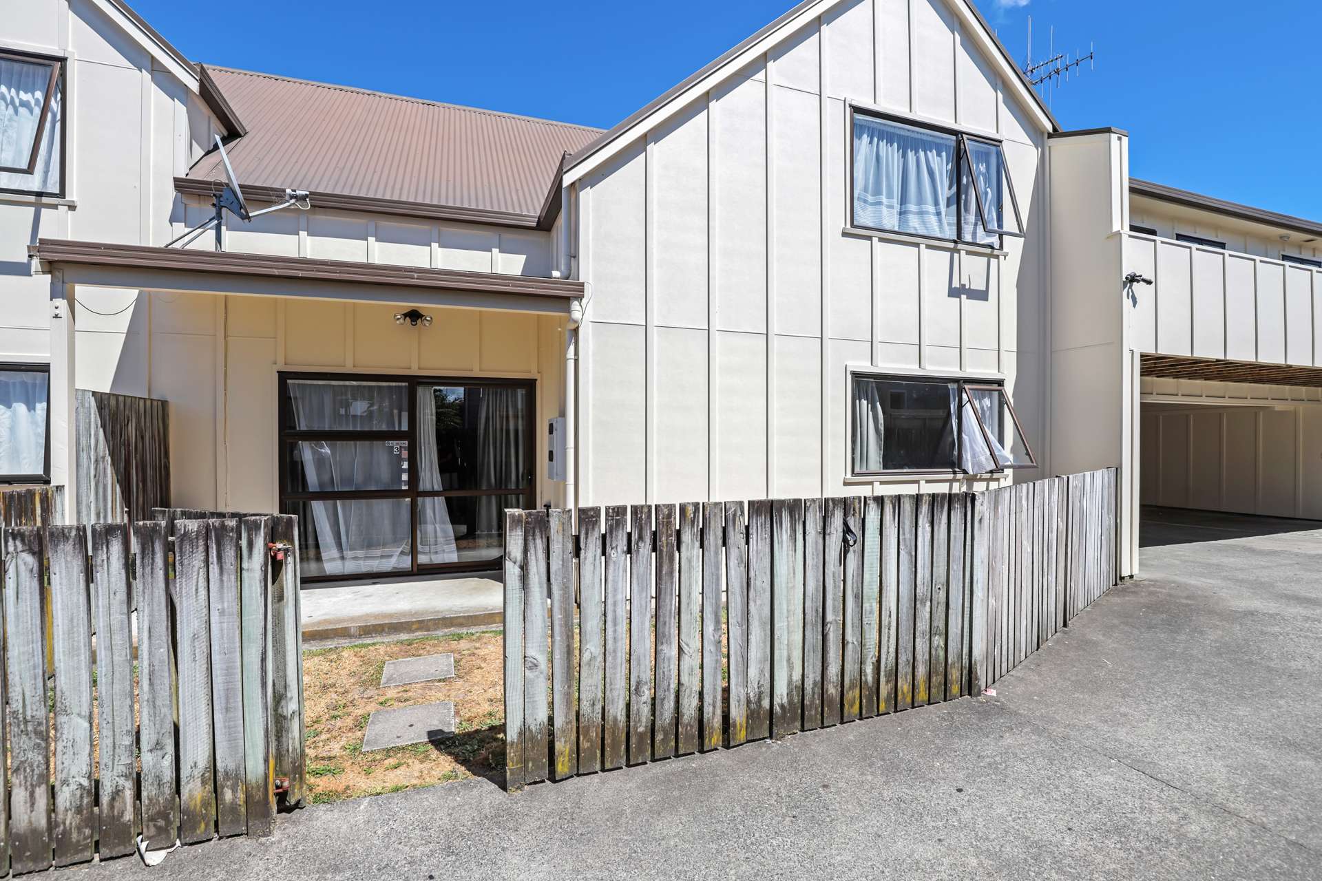 3/14 Inverness Avenue Hamilton East_0