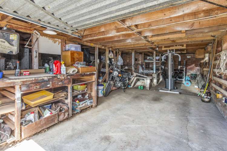 24 School Road Te Atatu South_19