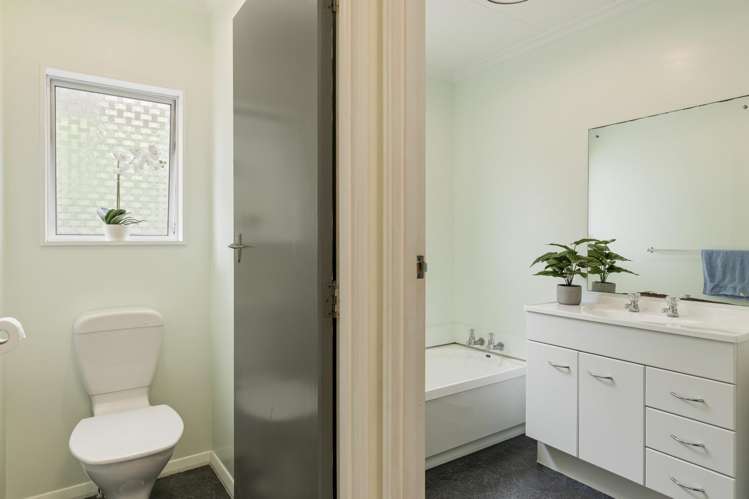 79 Queens Road Glen Avon_14