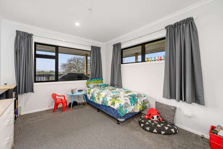 6 Poplar Grove Feilding_7