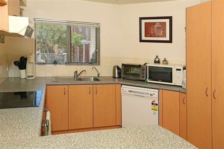 4/17 Charlenne Close Ranui_8