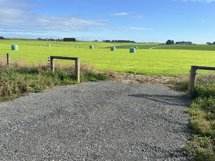 165 Orr Road Waimatua_5