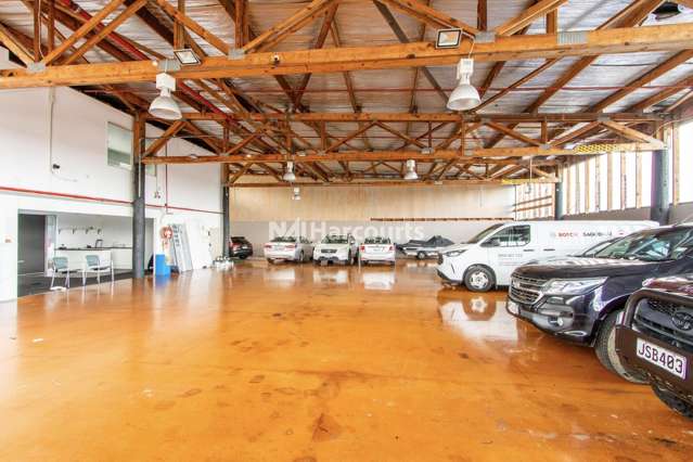 Rare Birkenhead Warehouse