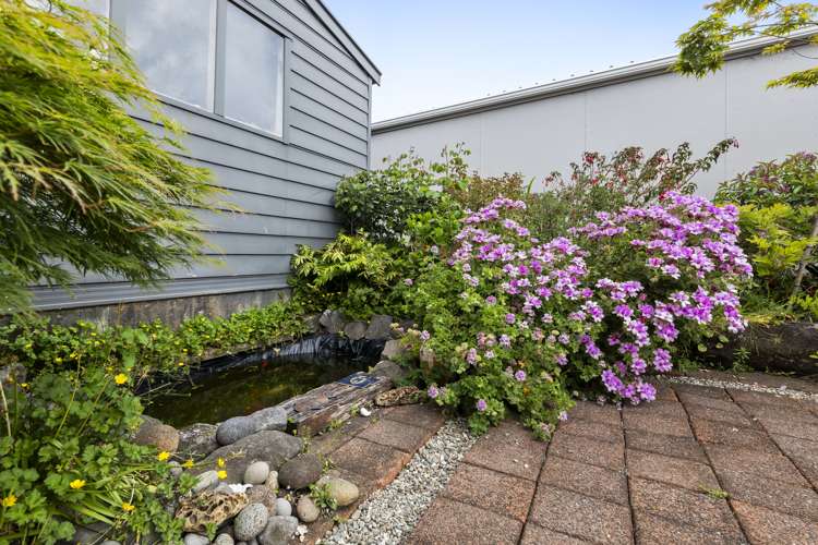 132 Tukapa Street Westown_26