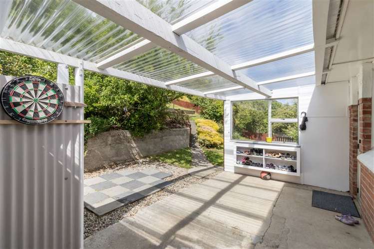 2a Church Hill Road Green Island_13