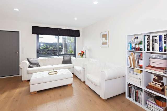 13/955 Mount Eden Road Three Kings_1