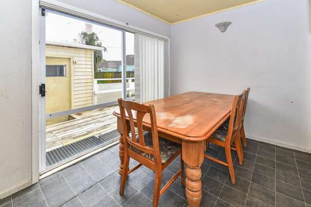 263 Massey Road Mangere East_2