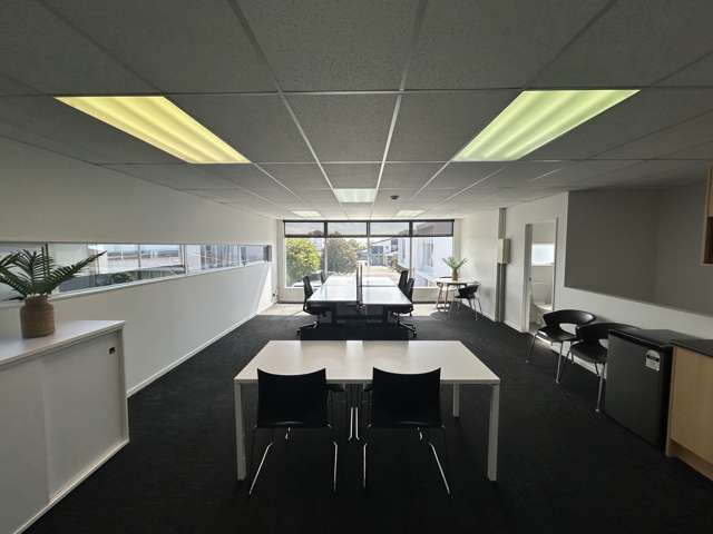 Practical First Floor Unit