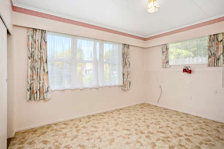 156 Broadway Matamata_11