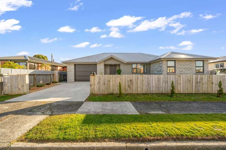 148 Derwent Crescent Glengarry_22