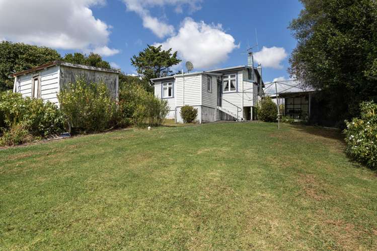 46 Renown Road Waikokowai_14