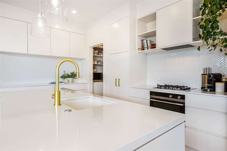 16 Walsh Road Wainui_5