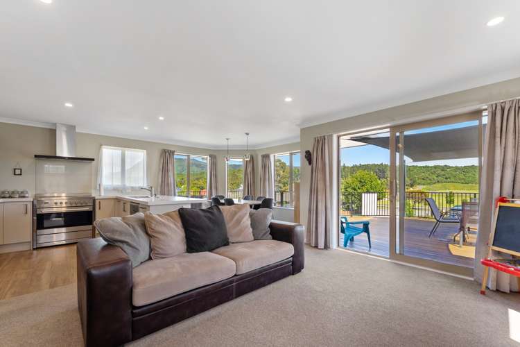 2 Pukeko Place Picton_11