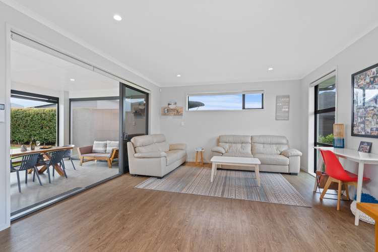 8 Lanyard Place One Tree Point_12