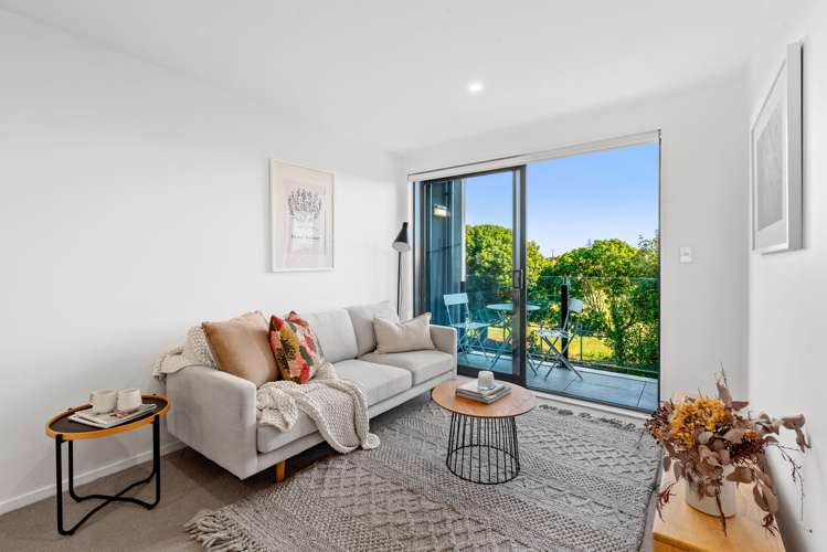 222/8 Thompson Park Road Mount Wellington_9