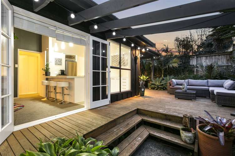 2/13 Belmont Terrace Milford_1