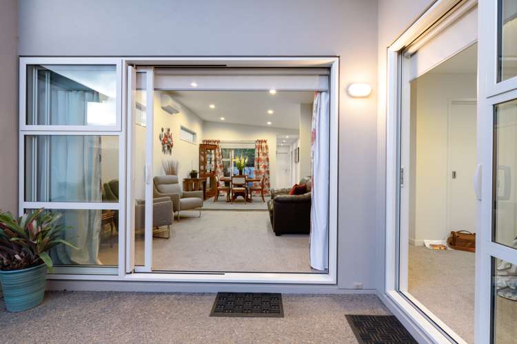 11 Bisley Way Brookfield_13