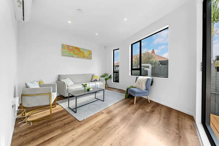 20A William Blofield Avenue Mt Roskill_2