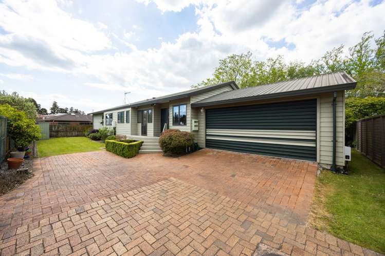 8a Rimmington Drive Hamilton Lake_2