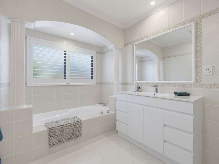 49 Palm Beach Boulevard Papamoa Beach_21