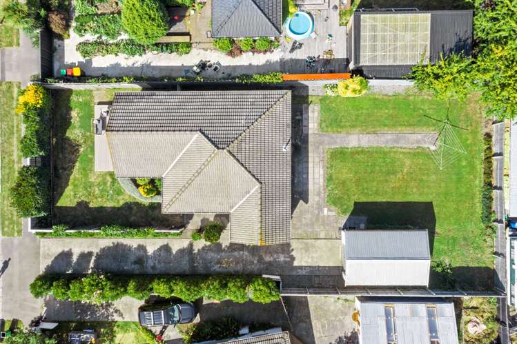 27 Hurunui Street Cracroft_19