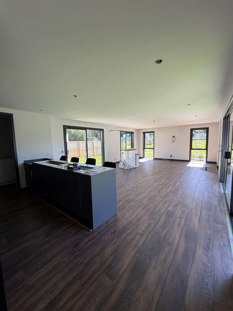 6 Molly Place_5