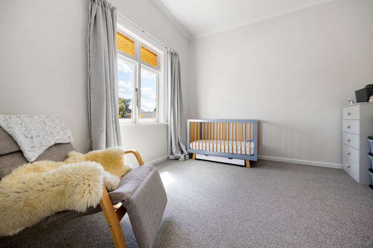 102 Naylor Street Hamilton East_13