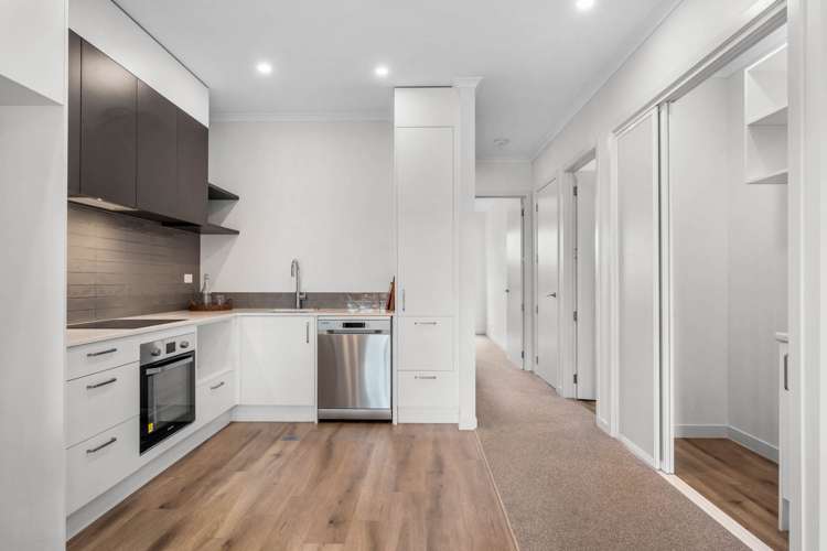 5/1 Genevieve Lane Hobsonville_9
