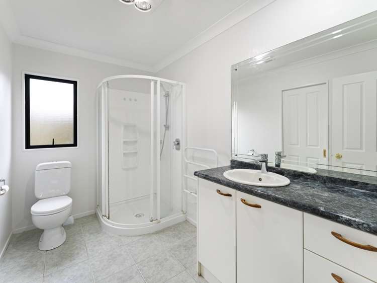 223 Hill Road The Gardens_10