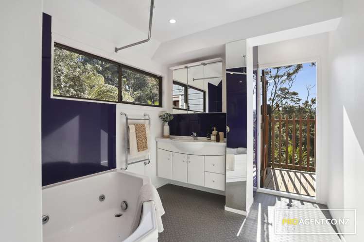 175 Laingholm Drive Laingholm_15