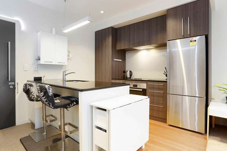 107/8 Nugent Street Grafton_6