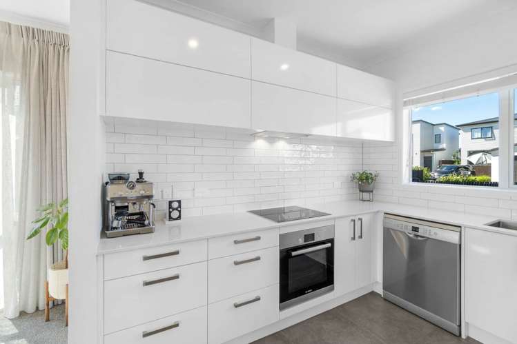 12 Parbhubhai Makan Lane Wai O Taiki Bay_9