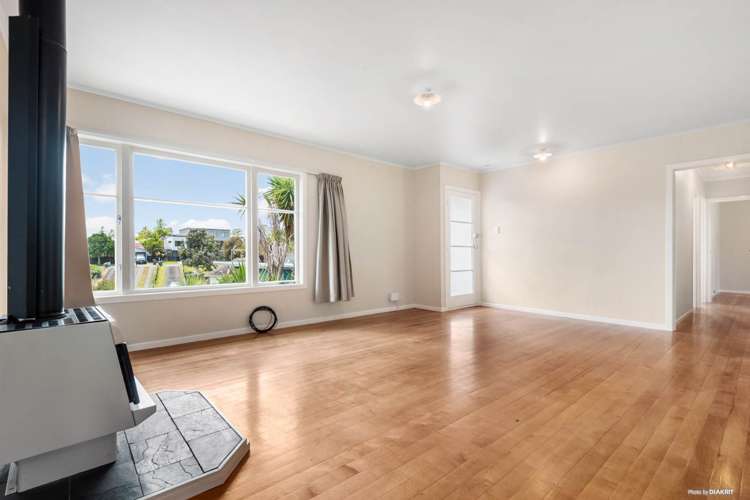 72a Kervil Avenue Te Atatu Peninsula_6