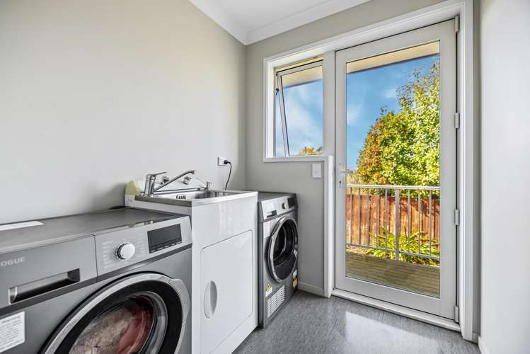 20 Portchester Street Aranui_27