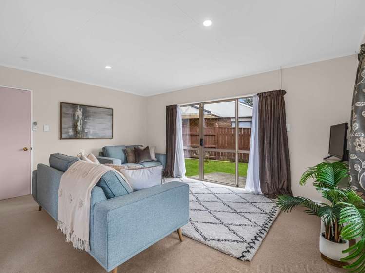53 Treadwell Street Springvale_2