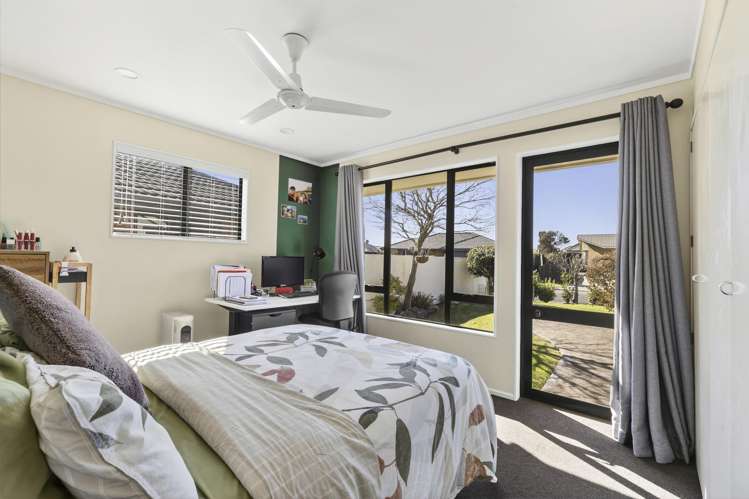 20 Tyree Drive Stoke_6