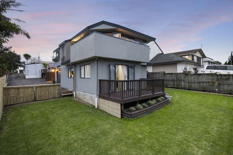 16A Gilletta Road Mount Roskill_1