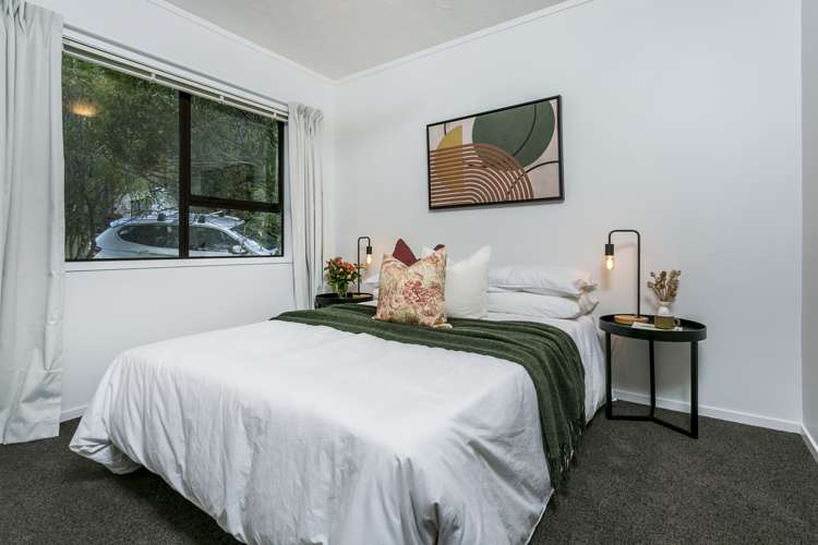 1/14 Greenvalley Rise Glenfield_8