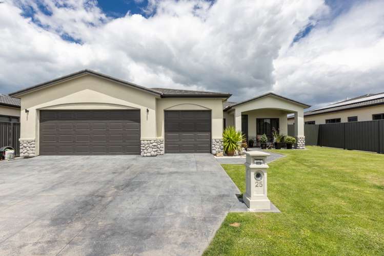 25 Pacific Avenue_0