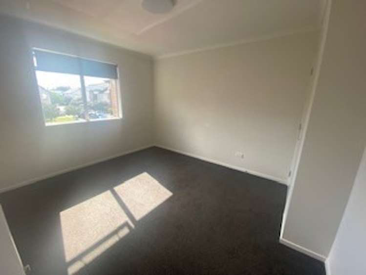 67 Chiefs Court Hamilton East_5