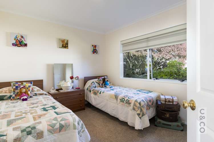 2 Applemoors Way Riverhead_28