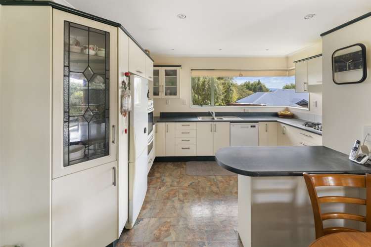 98 Templemore Drive Richmond_4