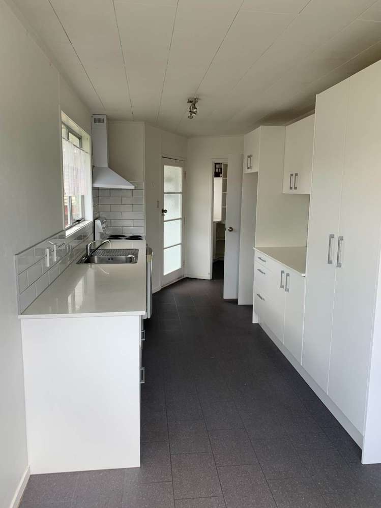 33 Archmillen Avenue Pakuranga Heights_1